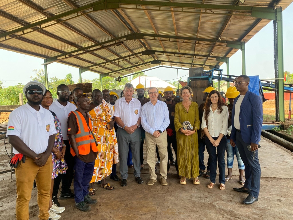 Visita institucional a la planta de producción de COREGHACO